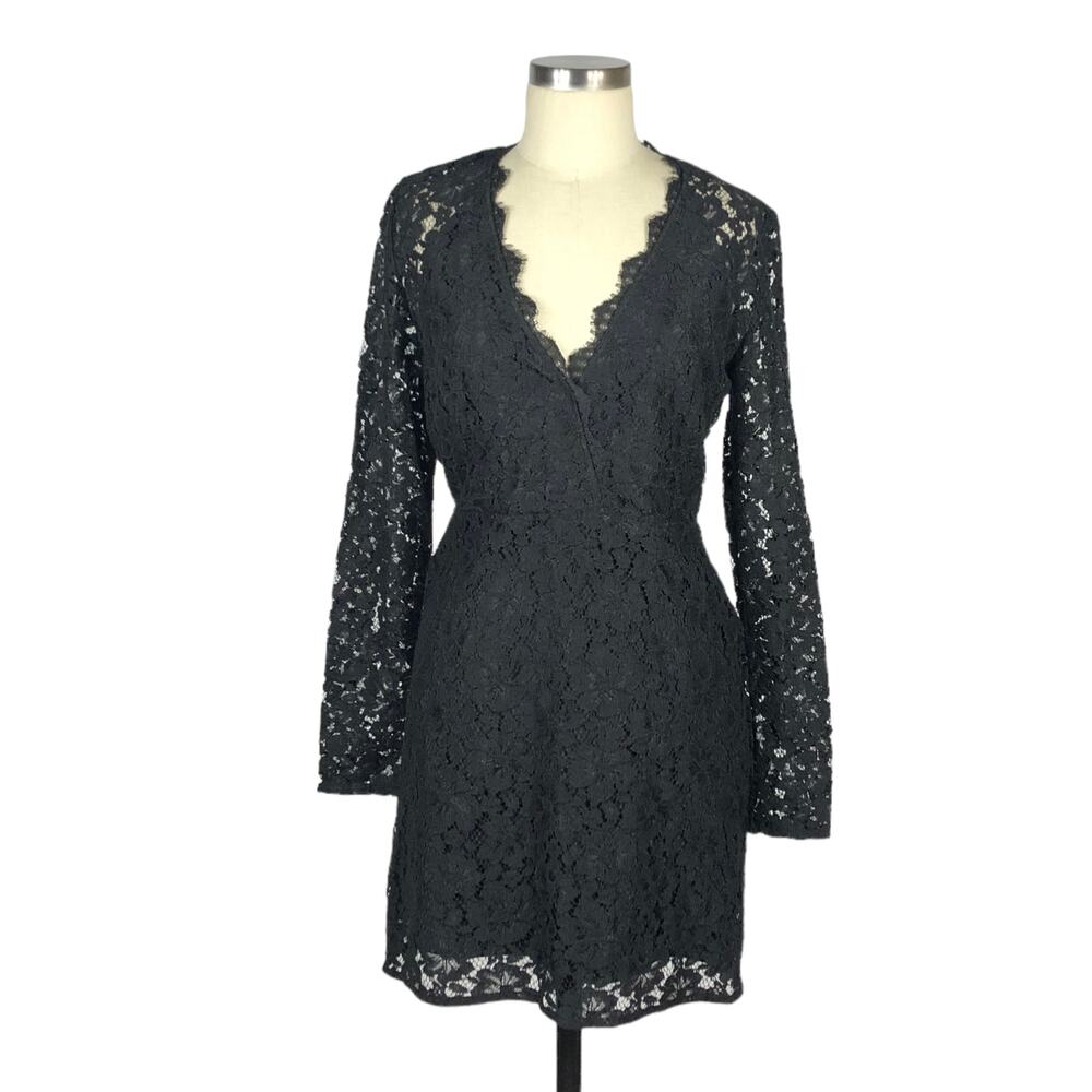 WAYF Dress Black Lace Mini Long Sleeves‎ V-Neck Size Medium LBD Date Night